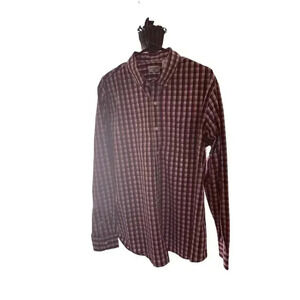 DOCKERS BROWN AND WHITE PLAIDS BUTTON DOWN SHIRT SIZE LARGE